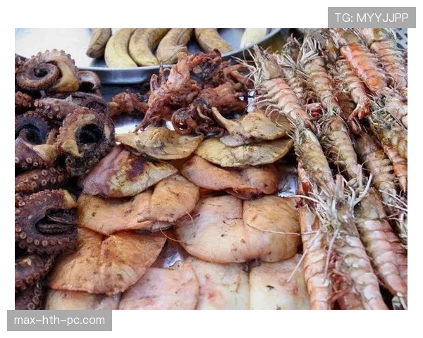 侯志慧练完泳直接去高级餐厅吃龙虾？谁想到她私下这么奢侈！