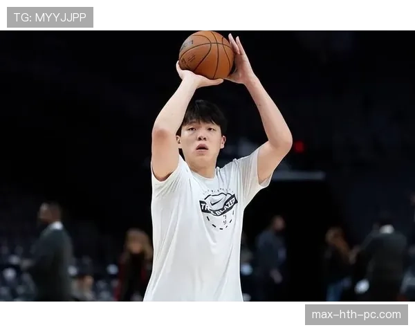 杨瀚森训练汗流浃背，赛后助理抱着大牌购物袋走出更衣室，我这心态炸了