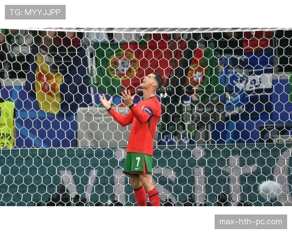 点球判罚核心：禁区犯规界定、裁判裁定与重新开球规则